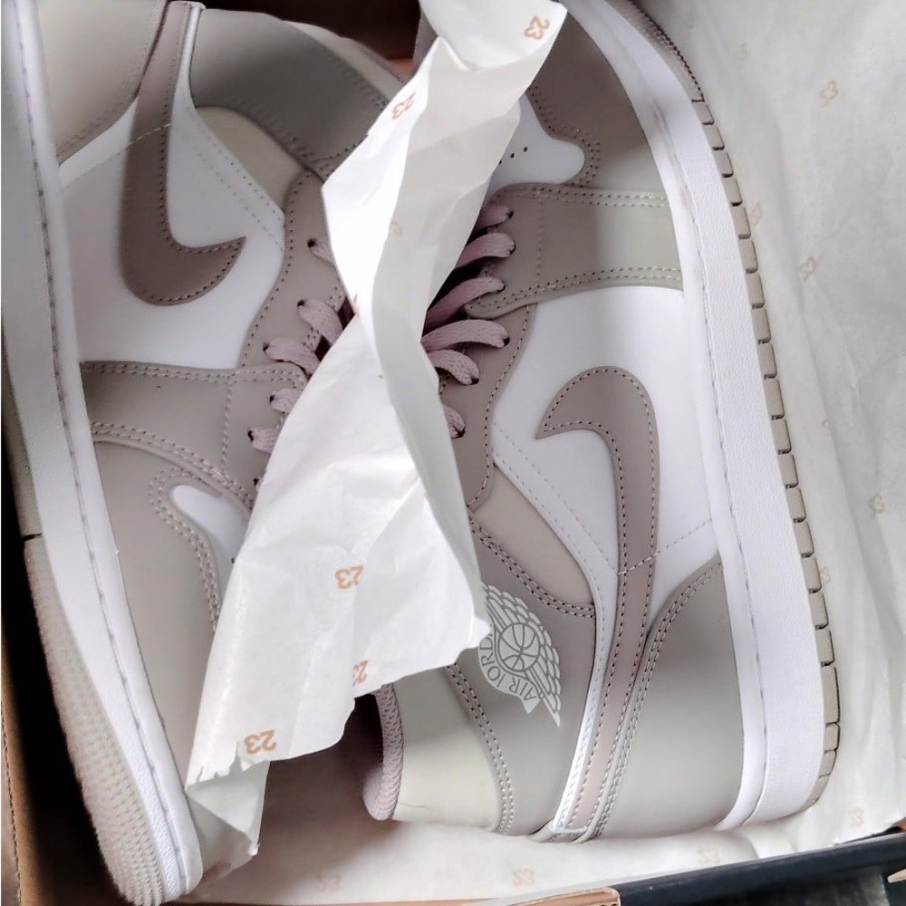Nike Air Jordan High-Top Sneakers - Beige and White